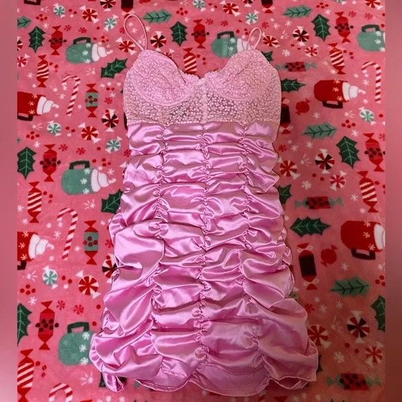 knee length dresses for ladies Everly Floral Mini Dress main image 0